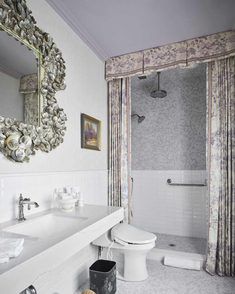 Virginia's Sanctuary by Acorn & Oak by Shelly Rosenberg (Photo by Stephen Karlisch)