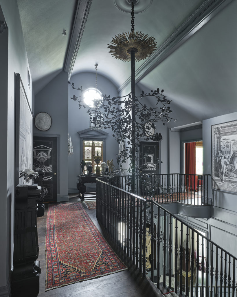A dreamy entry hall by Bobbitt & Company. (Photo by Stephen Karlisch)