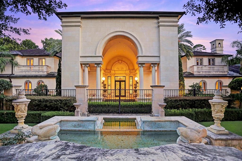 8823 Harness Creek Lane in Stablewood, one of the top selling homes in the Houston area during August