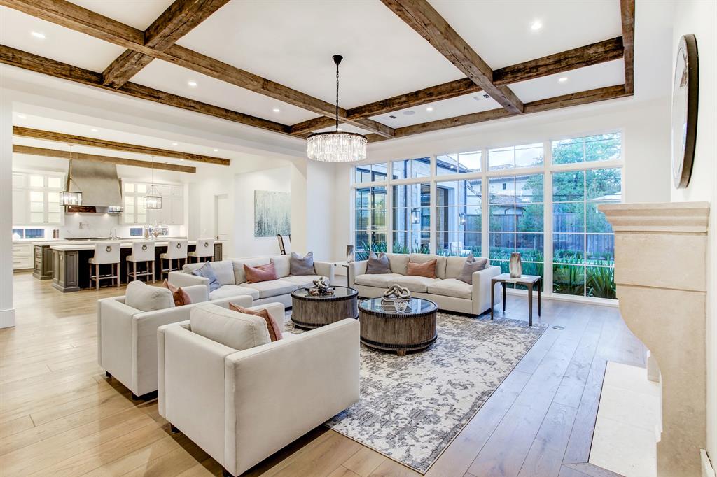 The dwelling at 5554 Longmont in Tanglewood is the work of Sims Luxury Builders. 