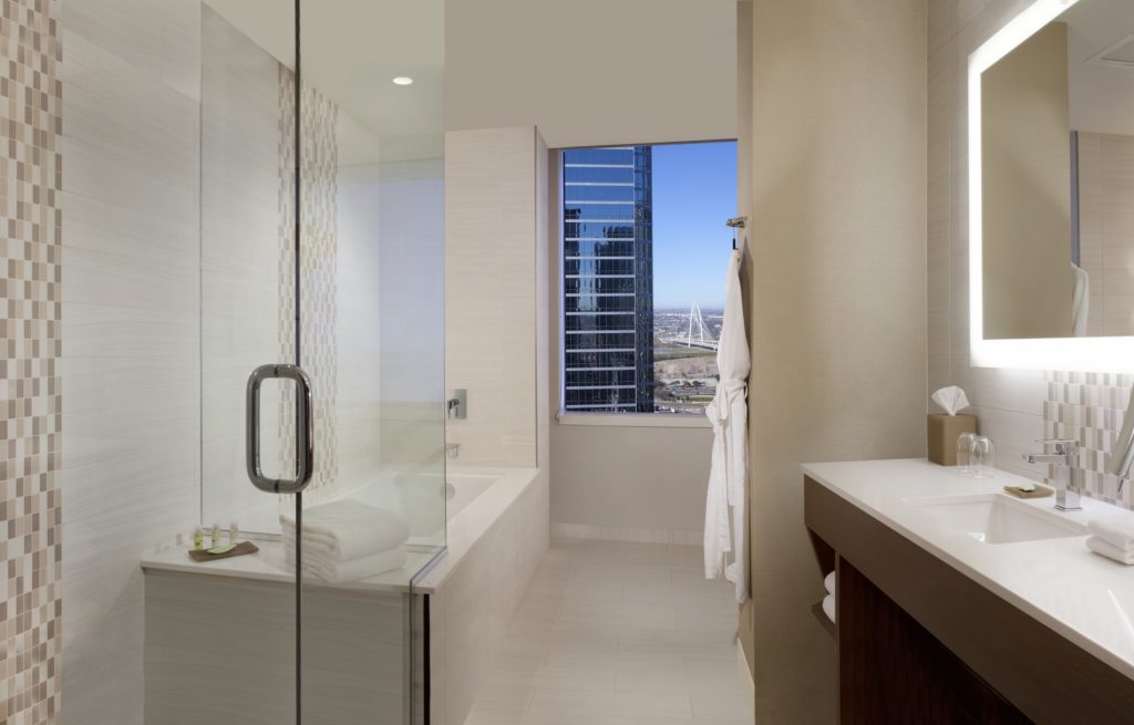 Imagine relaxing in this luxurious bathroom suite.