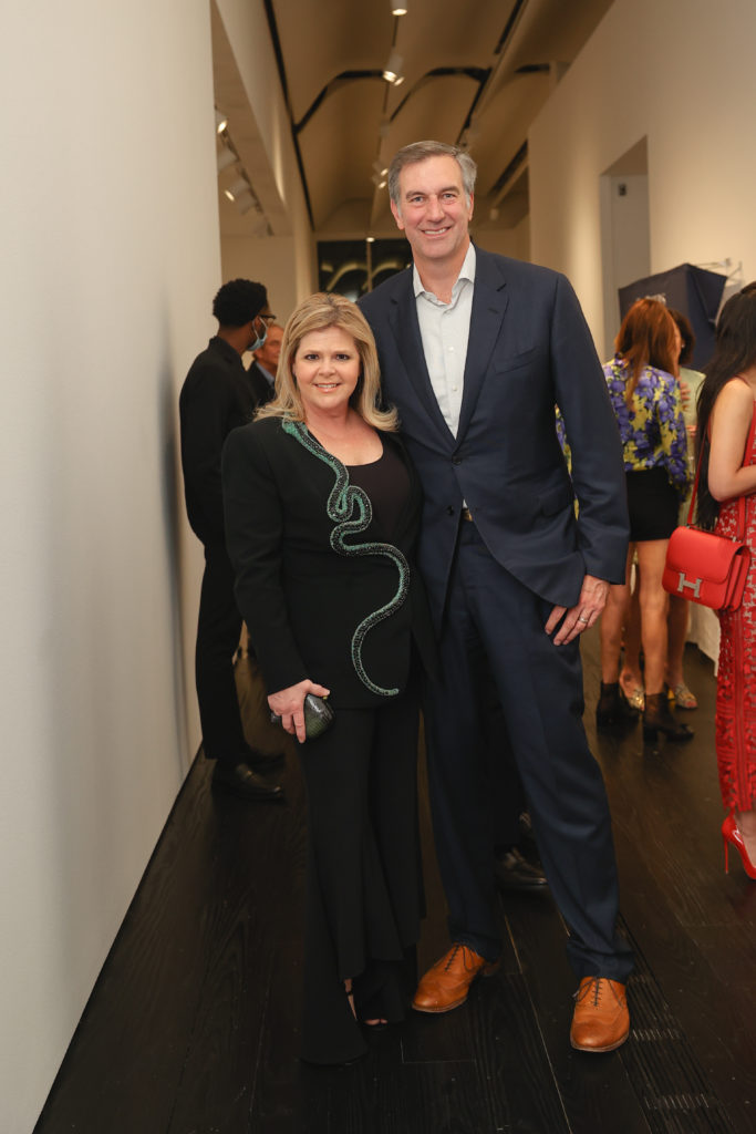 Kelli & John Weinzierl at the De Beers Jewellers celebration of its Reflections of Nature collection at The Menil Collection. (Photo by Johnny Than)