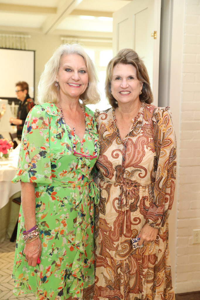 Alison Bell, Libby Sims at the Heritage Society's Houston Heritage Luncheon (Photo by Priscilla Dickson)
