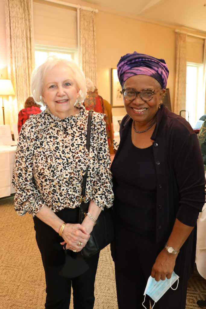 Gloria Braud, Martha Whiting-Goddard at the Heritage Society's Houston Heritage Luncheon (Photo by Priscilla Dickson)