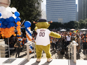Astros Owner and Chairman Jim Crane, Astros General Manager James Click, Astros alums Jeff Bagwell and Jose Cruz, mascot Orbit and the Coca-Cola Shooting Stars will join Houston Mayor Sylvester Turner at City Hall to kick off the postseason celebration at