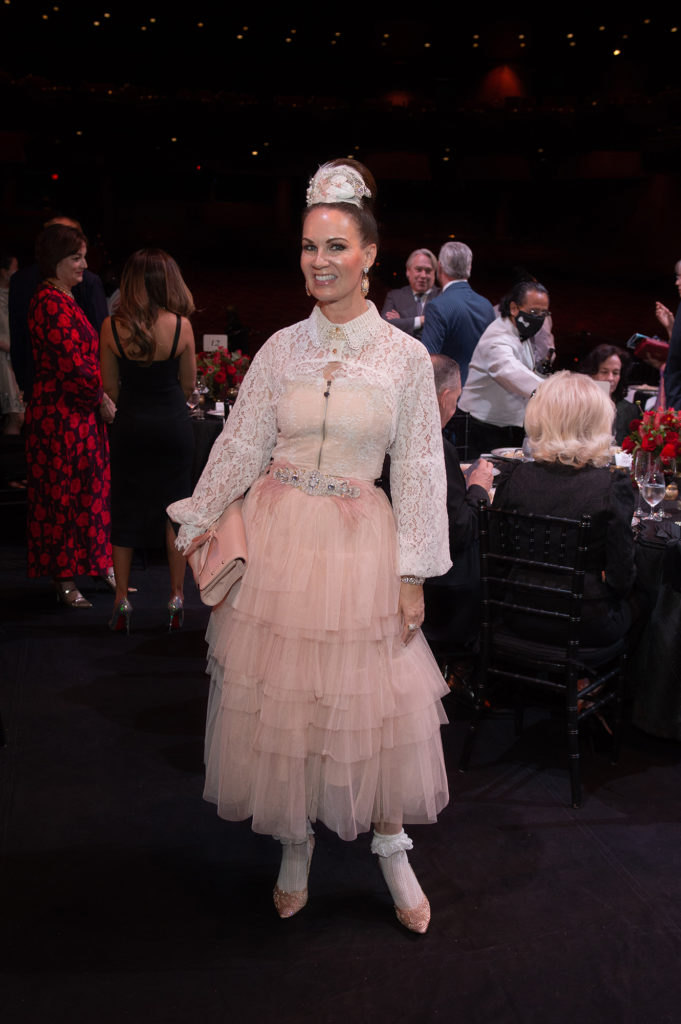Beth Muecke at the Margaret Alkek Williams 'Jubilee of Dance' on-stage dinner.  (Photo by Wilson Parish)