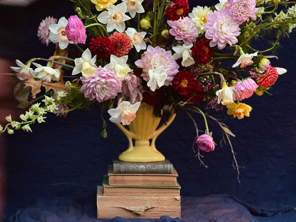 You can learn how to arrange flowers like a pro at this Fox Holt pop-up.