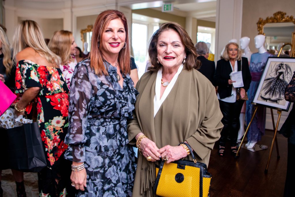 Cynthia Wolff, Beth Wolff at the Italian Cultural & Community Center La Dolce Vita Luncheon. (Photo by Michelle Watson (CatchLightGroup.com))