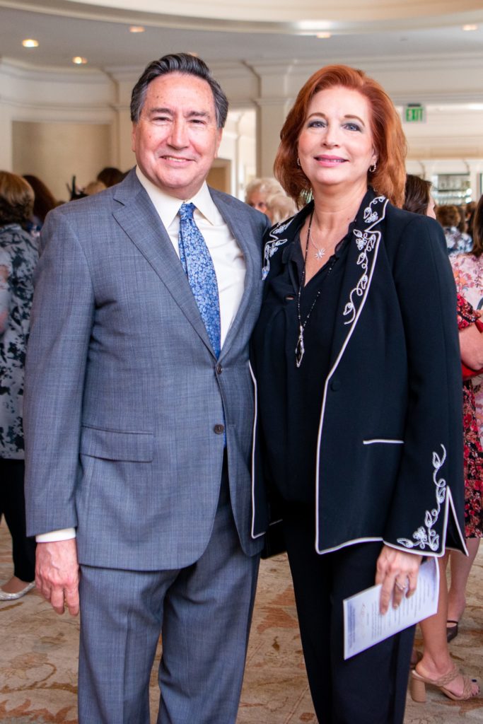 Denis & Susan DeBakey at the Italian Cultural & Community Center La Dolce Vita Luncheon. (Photo by Michelle Watson (CatchLightGroup.com))