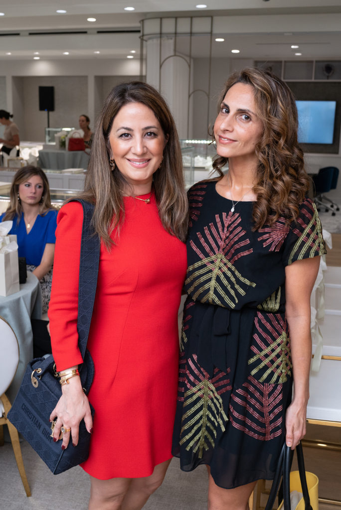 Neshat Yazdi, Sarrah Zadeh (Photo by Daniel Ortiz)