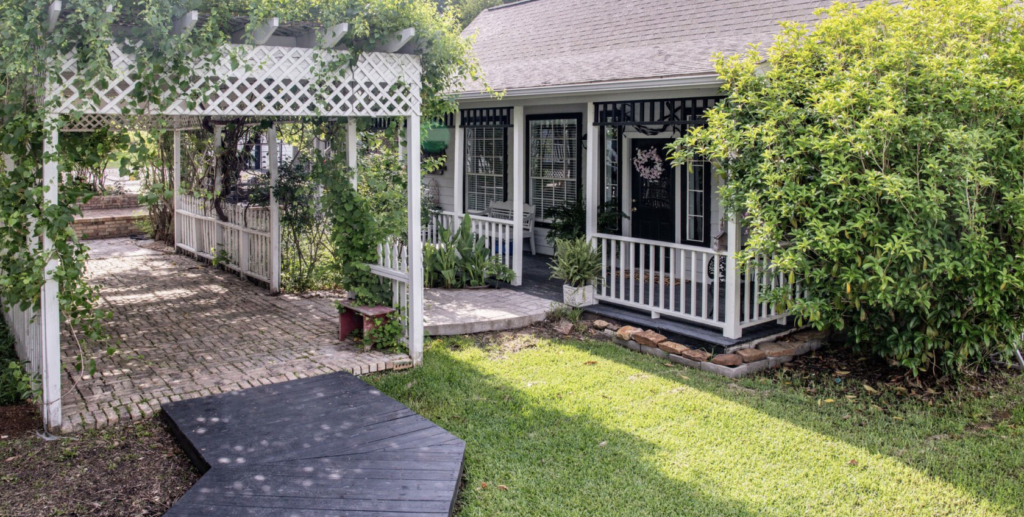 11134 Shepard Hill offers an expansive main house and more.