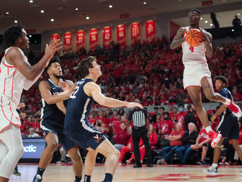Taze Moore has plenty of hops for Houston. And he certainly impressed Jay Bilas.  (Photo by F. Carter Smith)