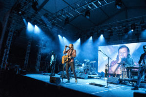 Dierks Bentley 451CBBall21 (Photo by Tamytha Cameron   )