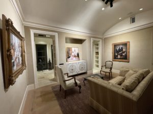 Gittings 3124 W 5th Gitting interior