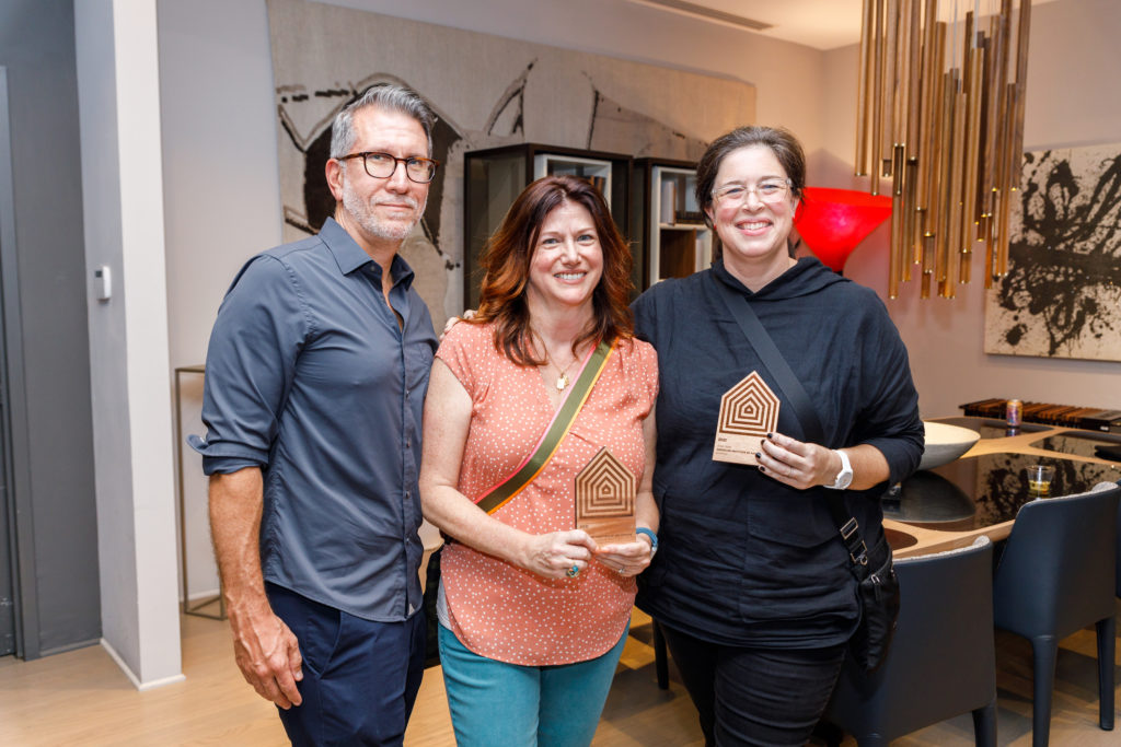Richard & Lorie Jacobs, homeowners of 2343 Sheridan, architect Kristin Schuster of Inflection Architecture at the AIA Home Tour Sponsor Party held at CASA