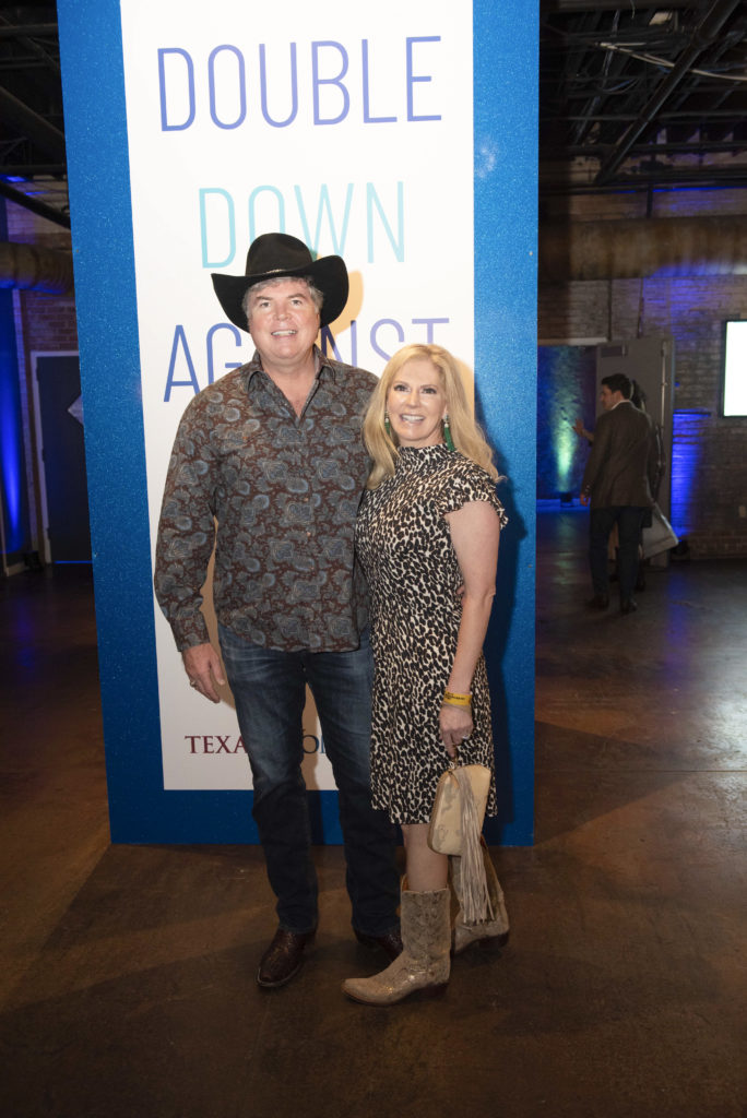 Joe Bob, Lisa Shirley (Photo by Tamytha Cameron). 