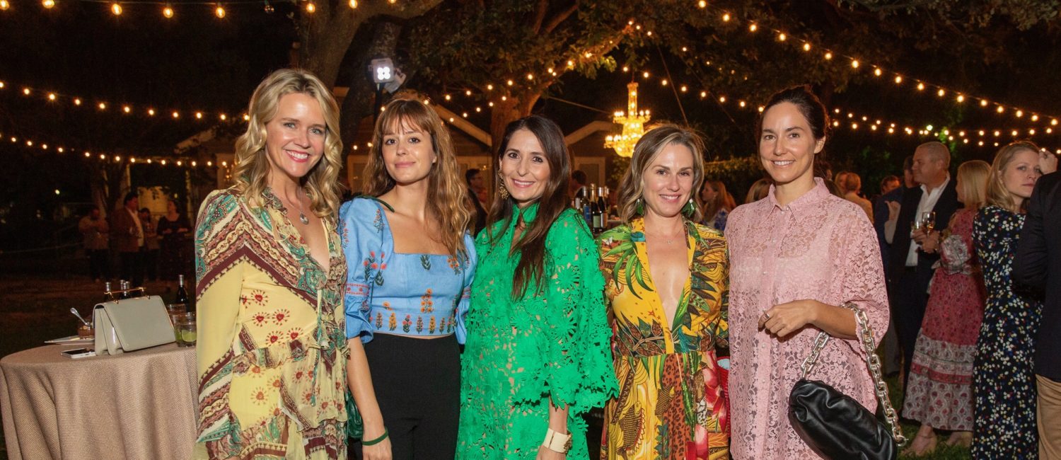 Menil Lyndsey Zorich, Olivia Persia, Tara Martin, Capera Norinsky, Kelly Barnhart (2) (Photo by Jenny Antill )