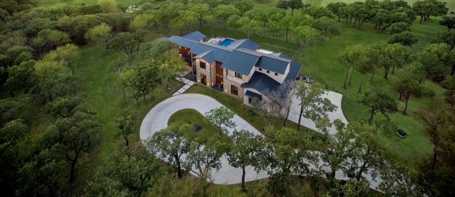 1200 Rockgate Road I Rockgate – aerial view of the estate