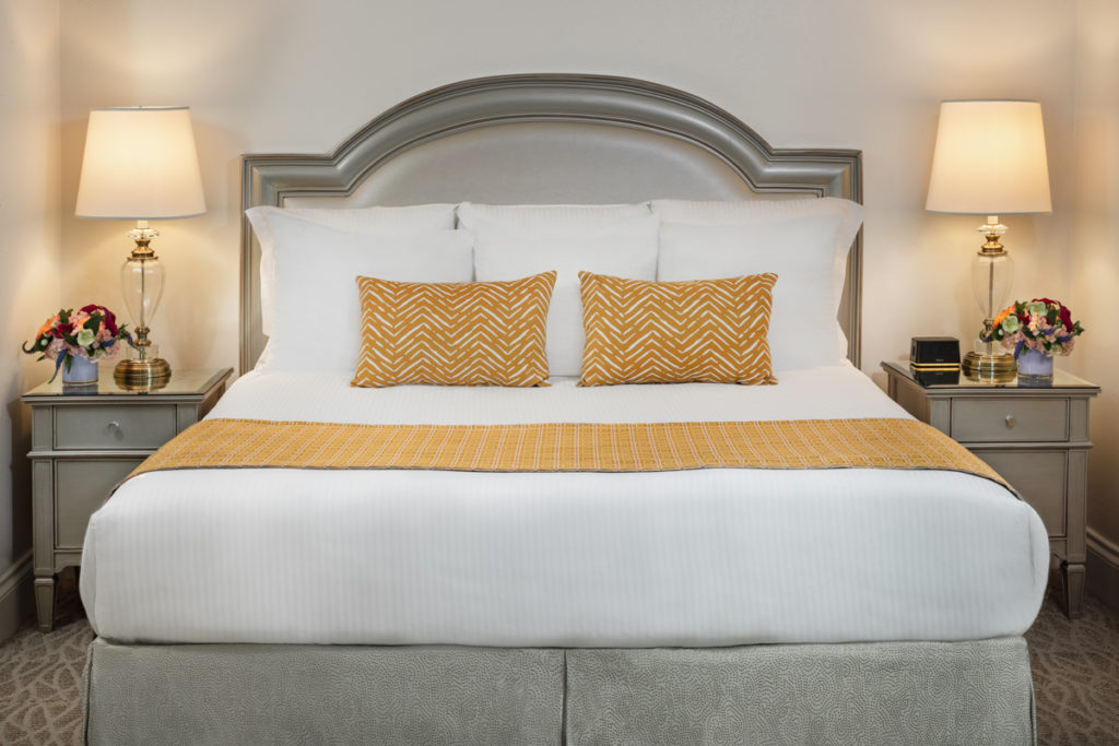 All 184 guest rooms, suites, and Presidential Suite at Warwick Melrose have been renovated.