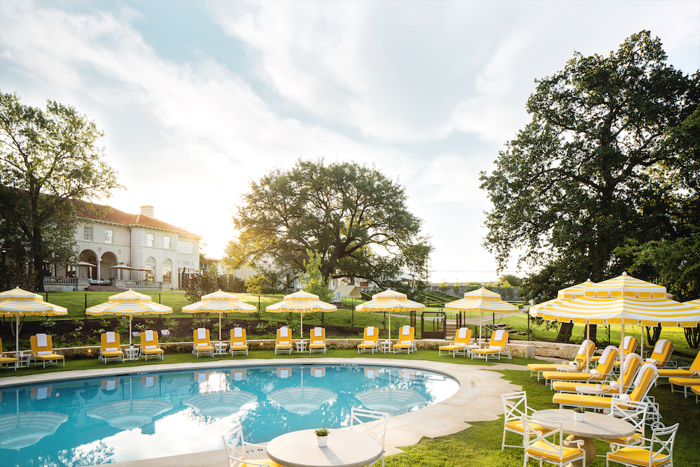 The new Palm Springs-inspired pool by the mansion. (Photo by Auberge Resorts Collection)