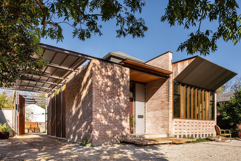 Winning Entry: Residential Architecture Design Under 3,500 Square Feet, Shipley Architects. (Photos Robert Tsai)
