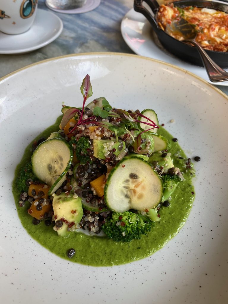 The healthy Quinoa & Lentil Bowl on the brunch menu at Gratify (Photo by Shelby Hodge)