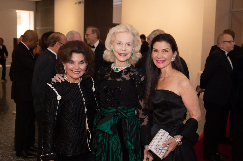 Linda McReynolds, Lynn Wyatt, Cynthia Petrello at the opening of the Lynn Wyatt Theater at the Museum of Fine Arts, Houston Nancy and Rich Kinder Building. (Photo by Wilson Parish)