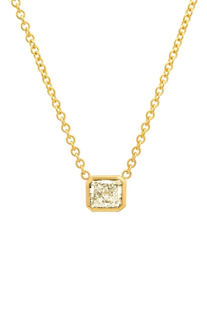 MARKET's 14K Yellow Diamond Necklace is the perfect gift for the jewelry lover.