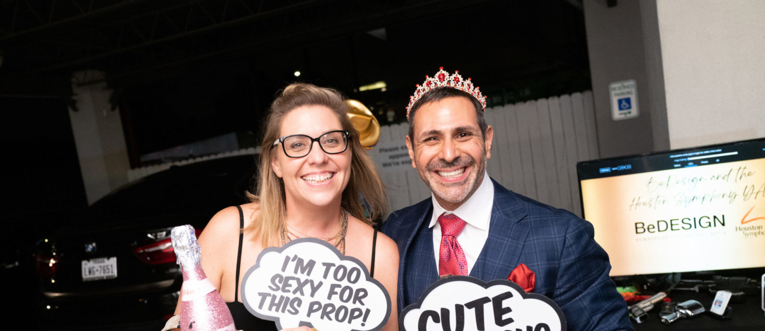 YAC BeDESIGN Holiday – Joel Luks and Mandy Graessle (Photo by Daniel Ortiz)