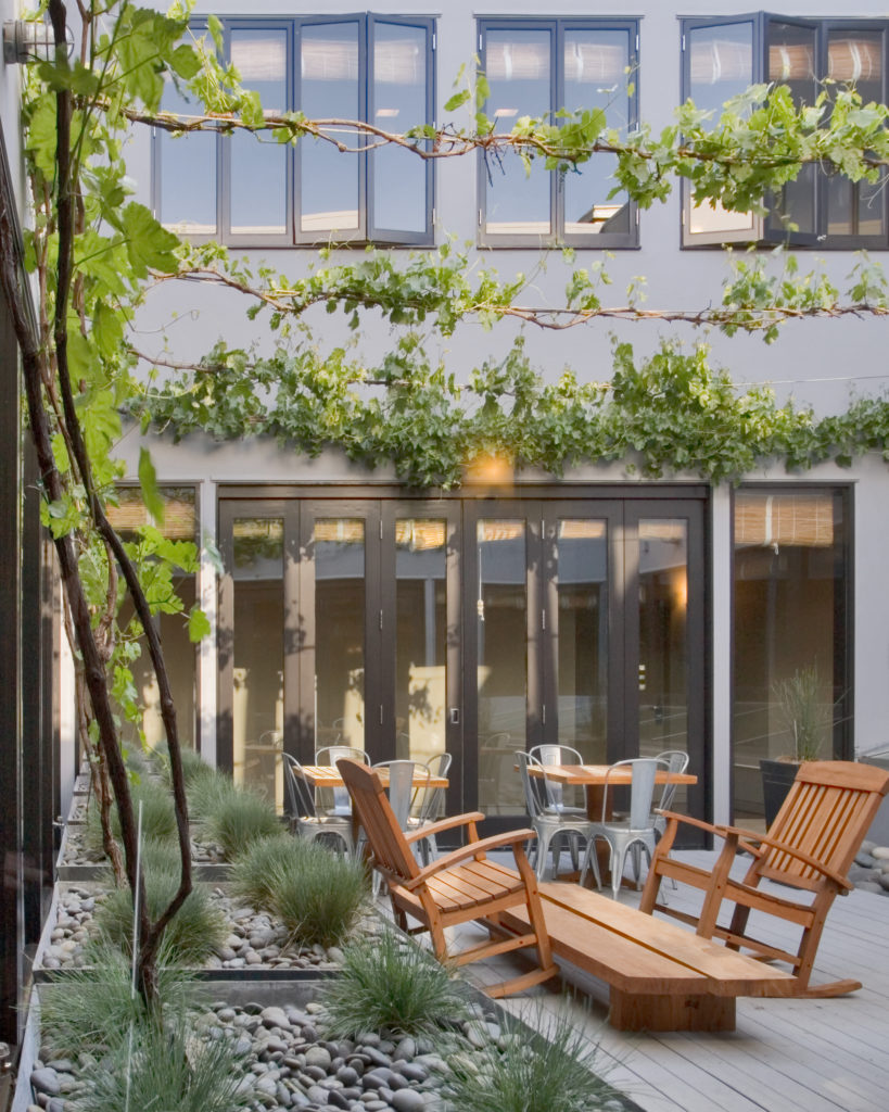 Located in the heart of town, Hotel Healdsburg is a boutique hotel with a  rustic California cool aesthetic.