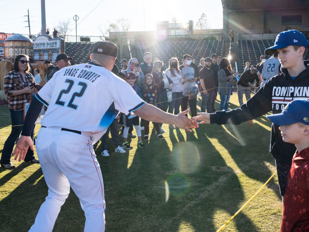 Houston Astros pitching prospect Chad Donato embraced Sugar Land's young baseball fans. (Photo by F. Carter Smith)