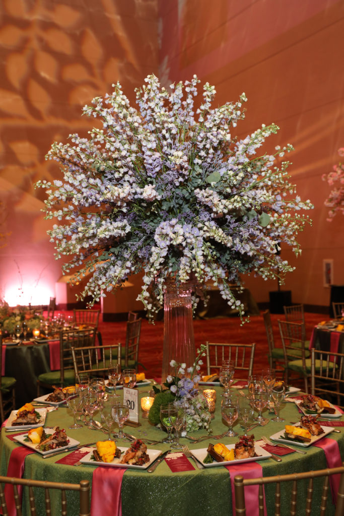 The Events Company provides decor for the HGO Concert of Arias dinner in the Grand Foyer of Wortham Theater Center. (Photo by Priscilla Dickson)