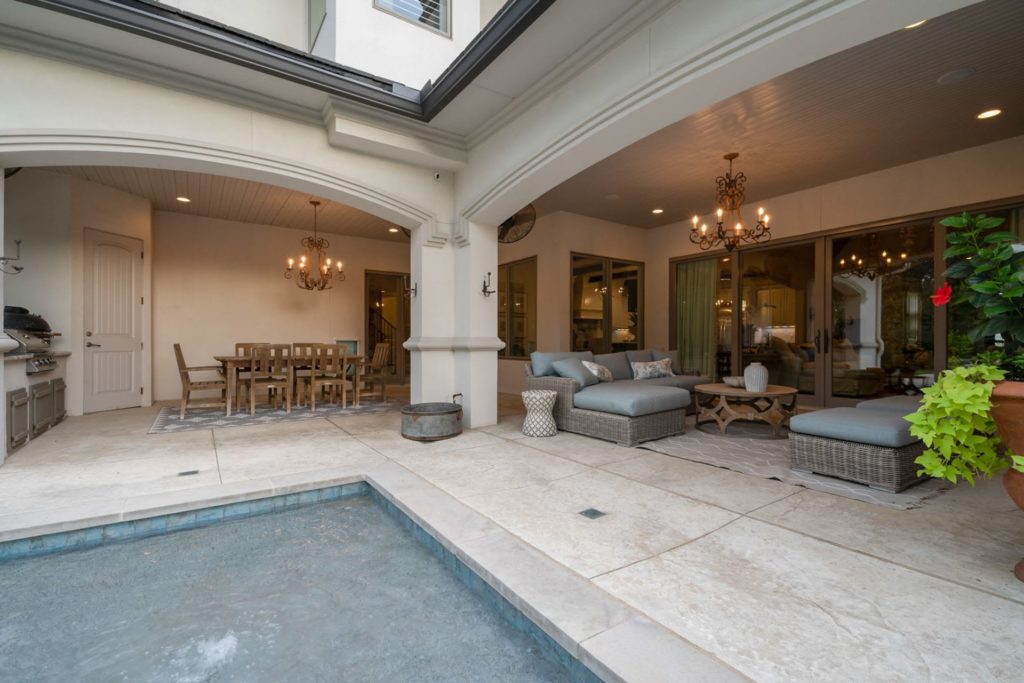 Outdoor living at it finest with pool and entertaining space.