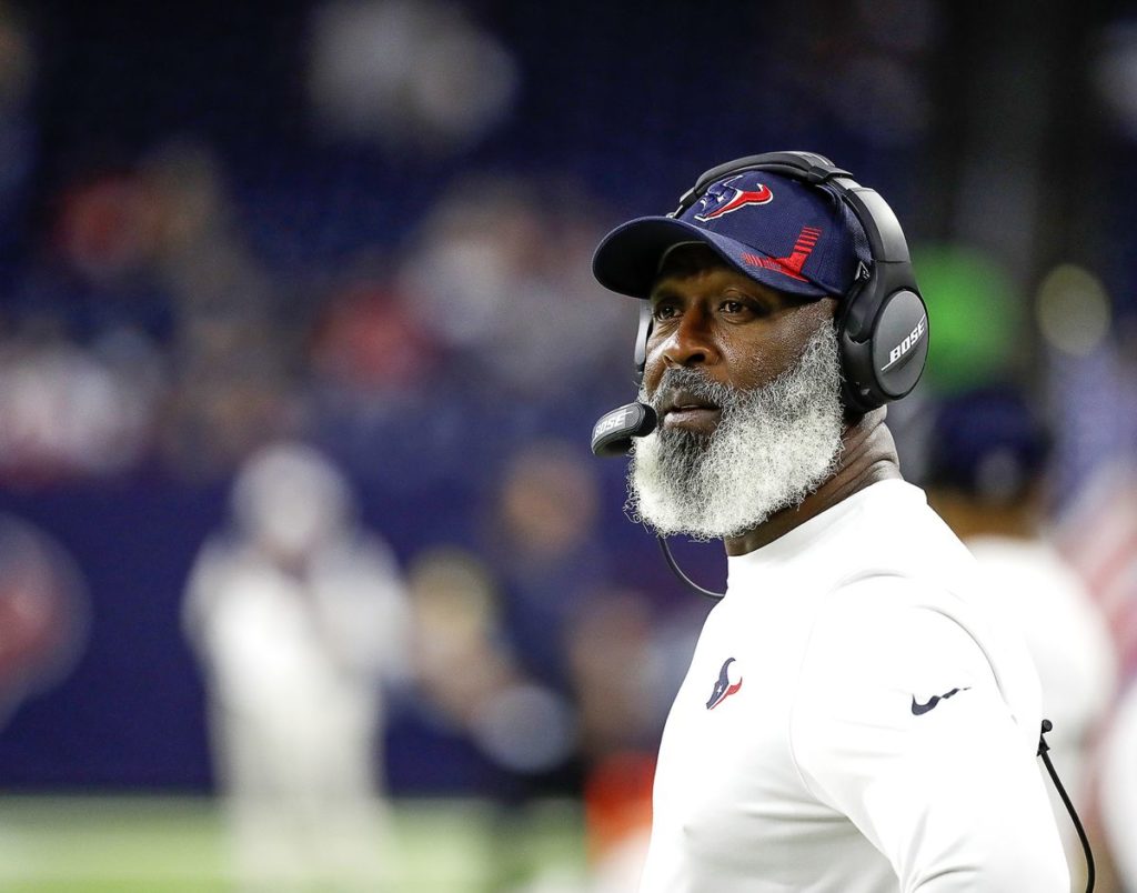 Lovie Smith took the Chicago Bears to the Super Bowl, but the Houston Texans still look like they're going nowhere.