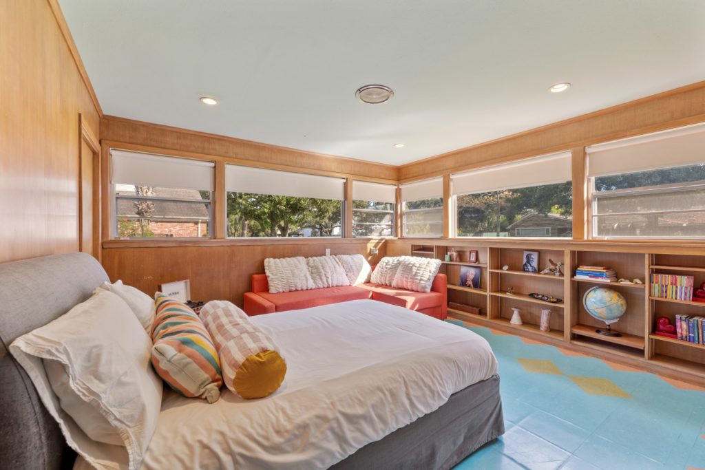 The mid-century modern time-capsule dwelling at 2430 Maroneal Street in Old Braeswood  (Photo by Josh Gremillion Photography)