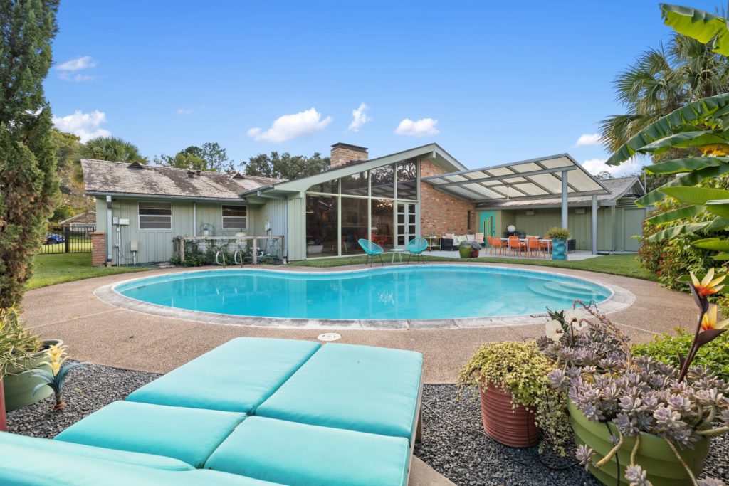 The mid-century modern time-capsule dwelling at 2430 Maroneal Street in Old Braeswood   (Photo by Josh Gremillion Photography)