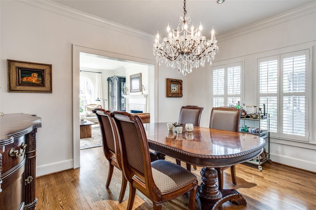 The elegant dining room at 6015 Velasco Avenue. 