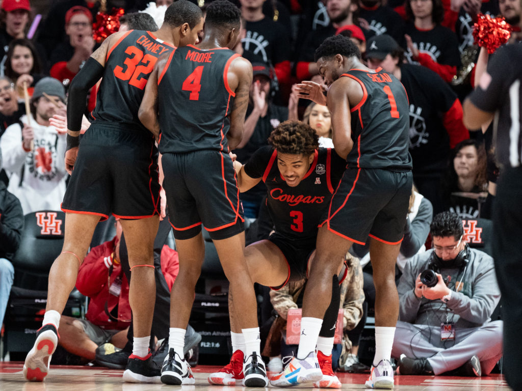 This University of Houston team is a close knit group of battlers. (Photo by F. Carter Smith) 