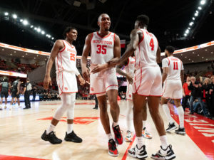 University of Houston Cougars men’s basketball team defeated the Tulane Green Wave, Wednesday night at the Fertitta Cente