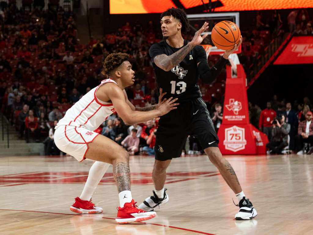 UH guard Ramon Walker Jr. knows he has to play defense to play. (Photo by F. Carter Smith)