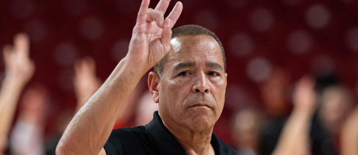 The University of Houston Cougars basketball team defeated the University of Central Florida, Thursday night at the Fertitta Center