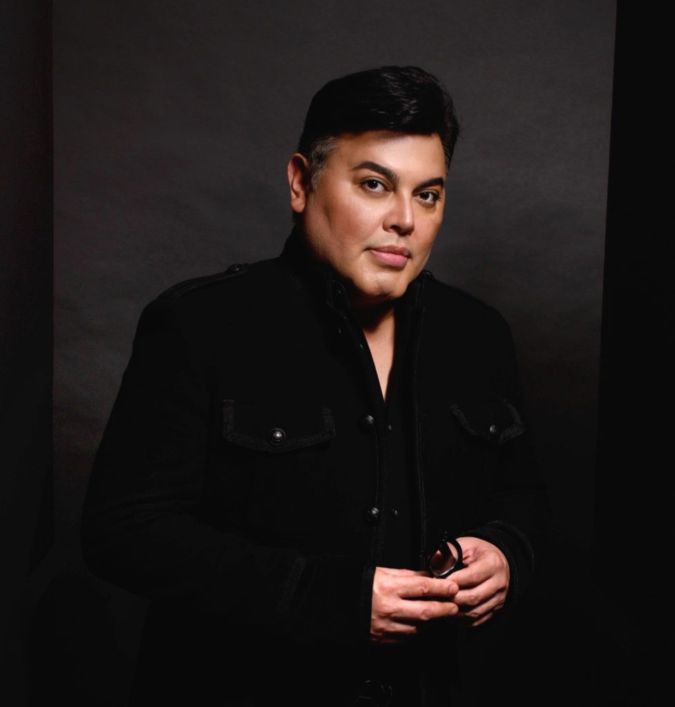 Brow master Edward Sanchez forms a beauty partnership with The Spa at Tilman Fertitta’s award-winning Post Oak Hotel. (Photo by Al Torres Photography)