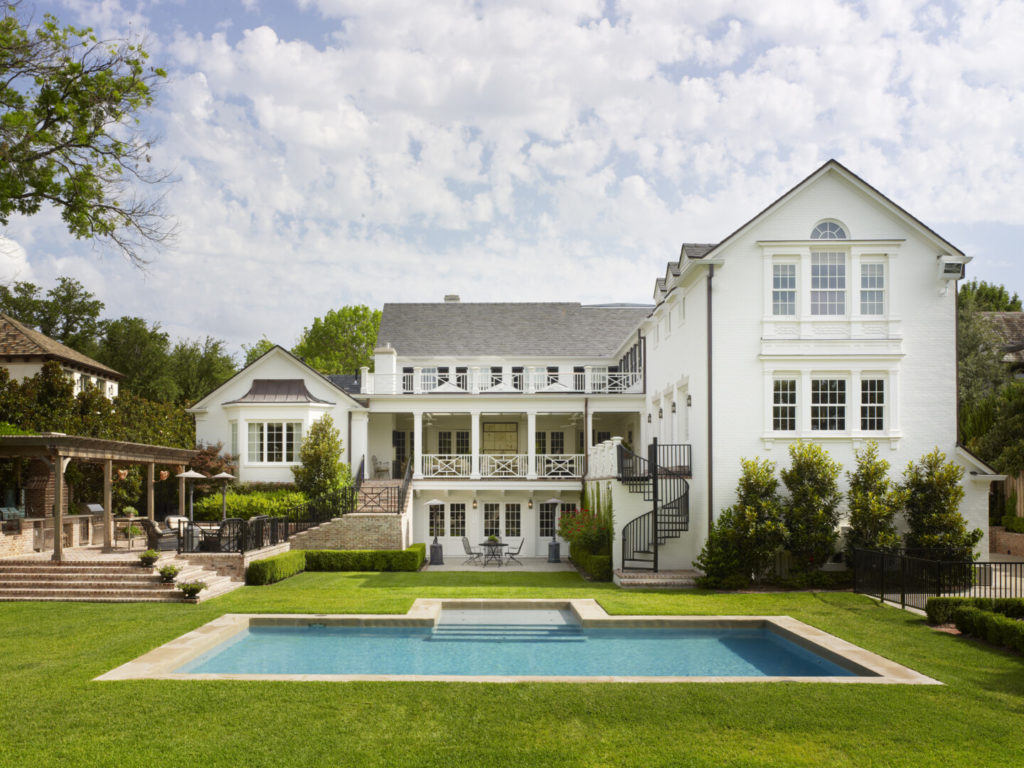 Hull designed the millwork at this Colonial Revival. 