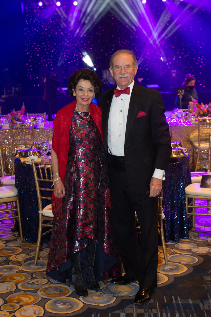 Kathy & Marty Goossen at the American Heart Association Heart Ball. (Photo by Daniel Ortiz)