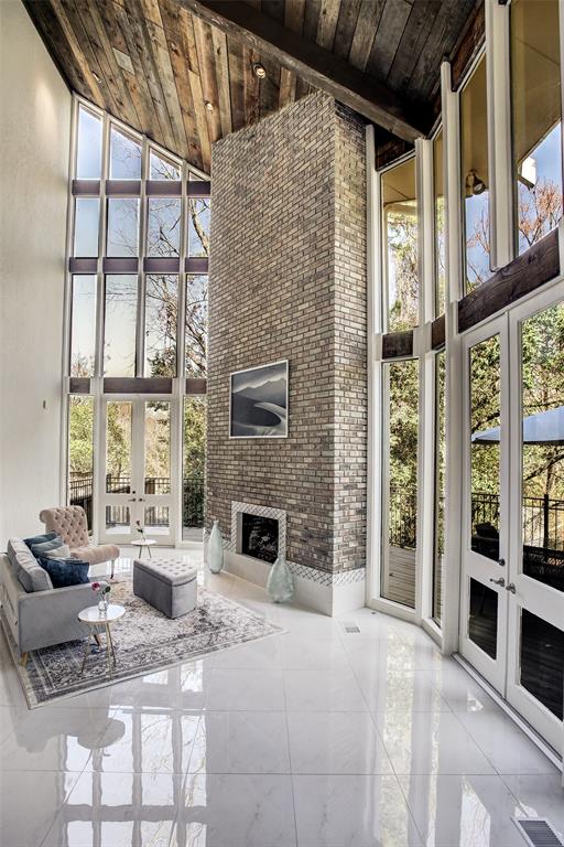 The Mieth family used reclaimed wood from barns and fences throughout Texas and Louisiana for the interior of the house.