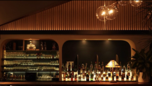 Tongue Cut Sparrow Bar Interior