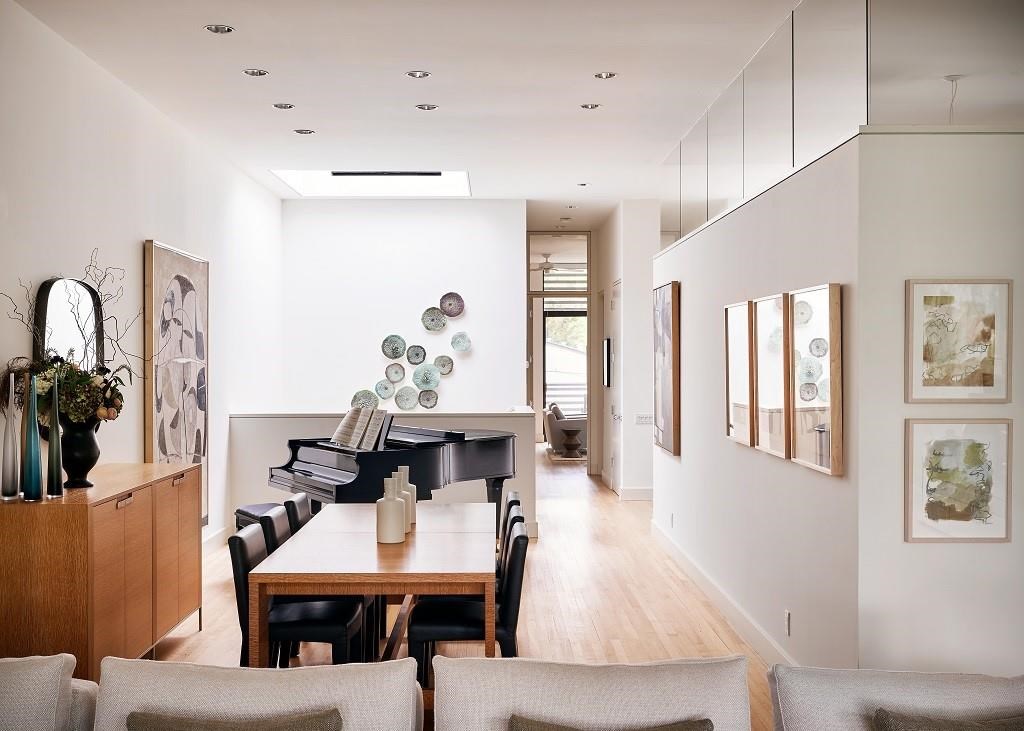 Known for his consideration of how light impacts our experience in a space, Welch had a penchant for skylights. 