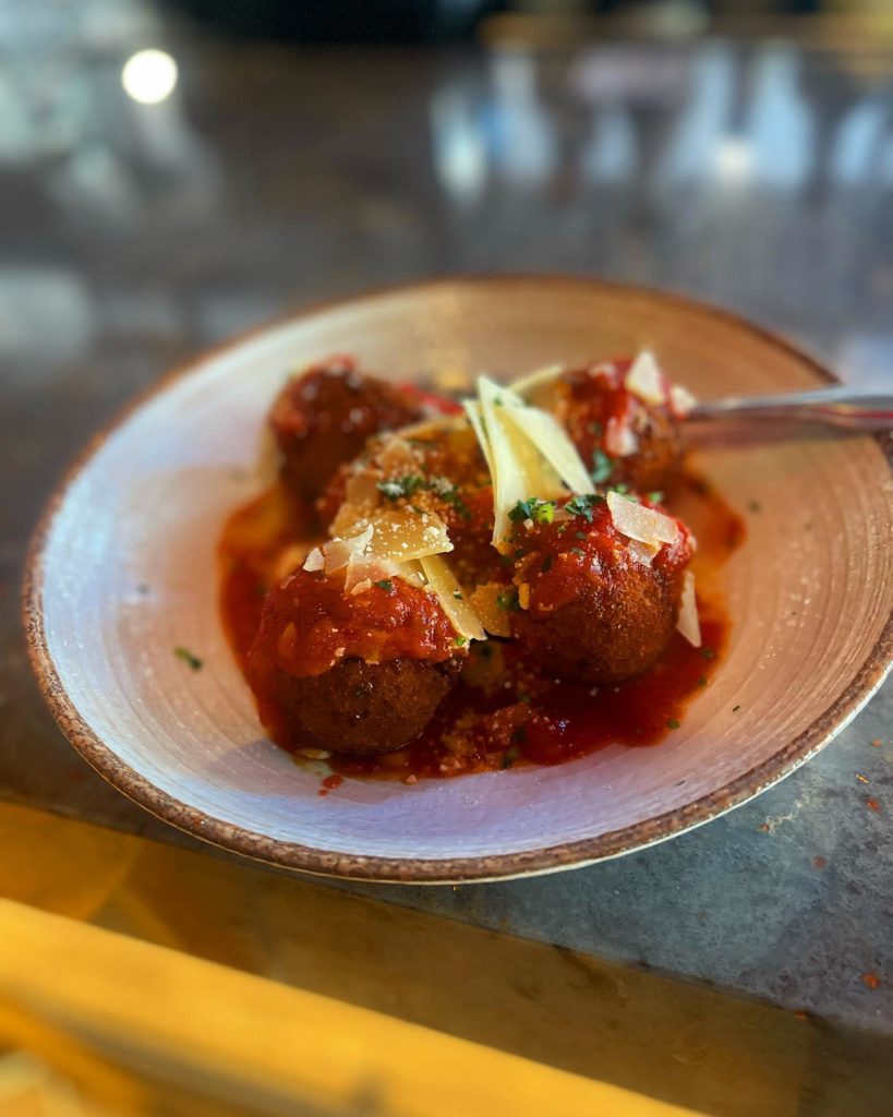 Enoteca Italia recently took over the former Mille Lire space in Oak Lawn. (Courtesy)