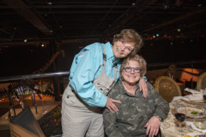 Bobbie Nau, Lauren Tarkington