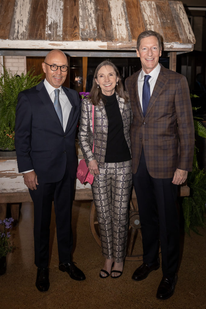 Carlos Pena, Suzzane and Jim Baldwin (Photo by Thomas Garza Photography)